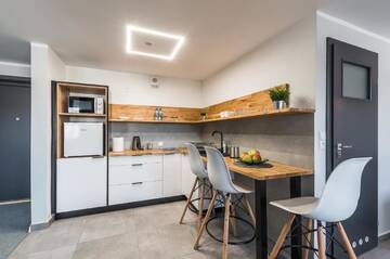 Фото номера Апартаменты Делюкс Апарт-отели Apartamenty Medyka Park г. Medyka 11